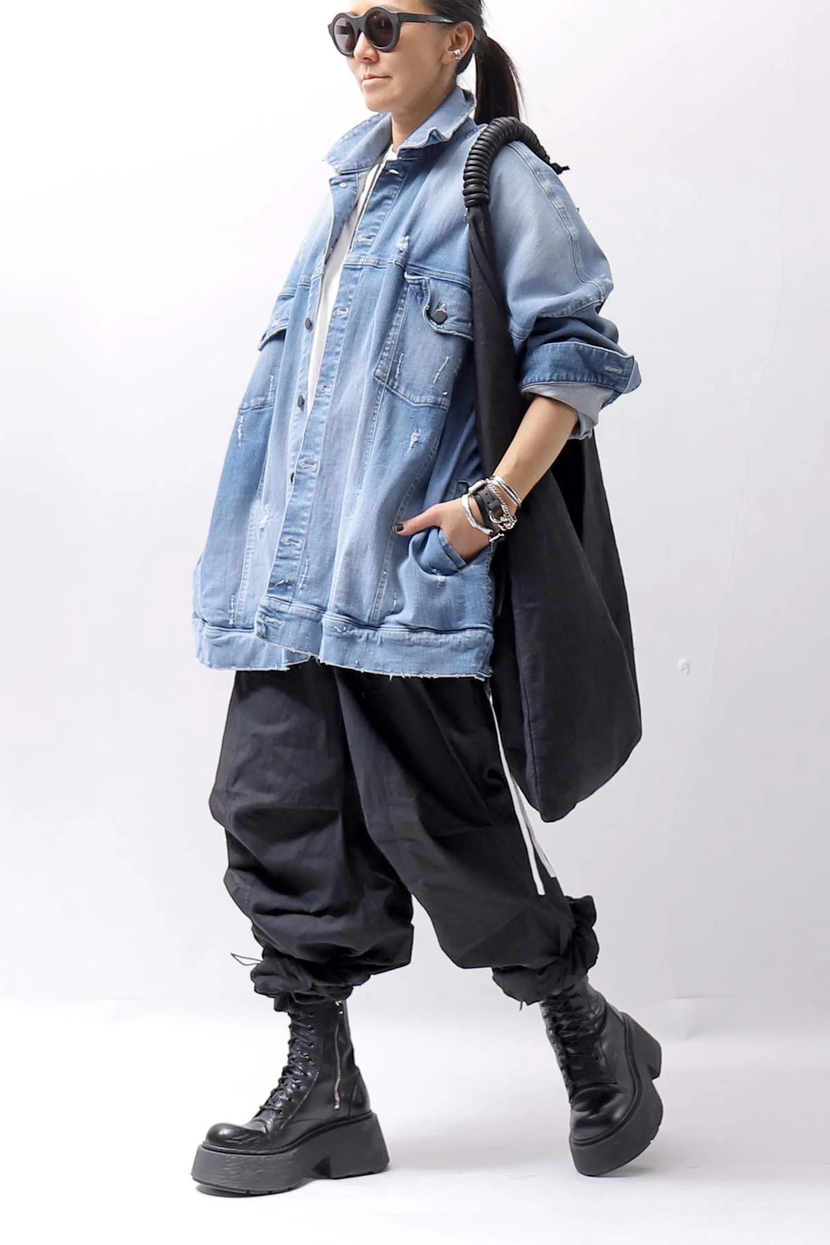 【bajra】 UNISEX OVERSIZED STRETCH DENIM JACKET 143QJ01_BLUE WASH