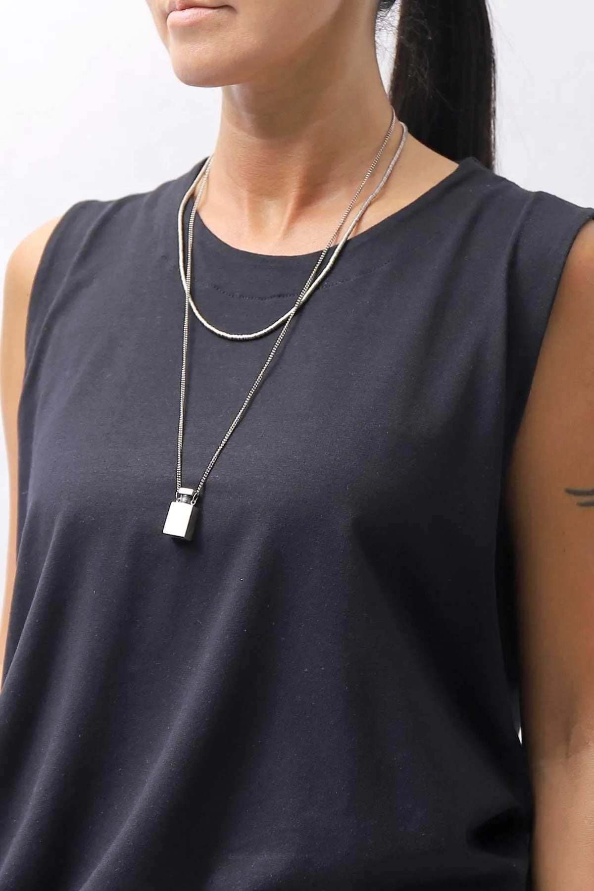 【GOTI】 ROUND MICRO PLATE CHAIN NECKLACE_CN715