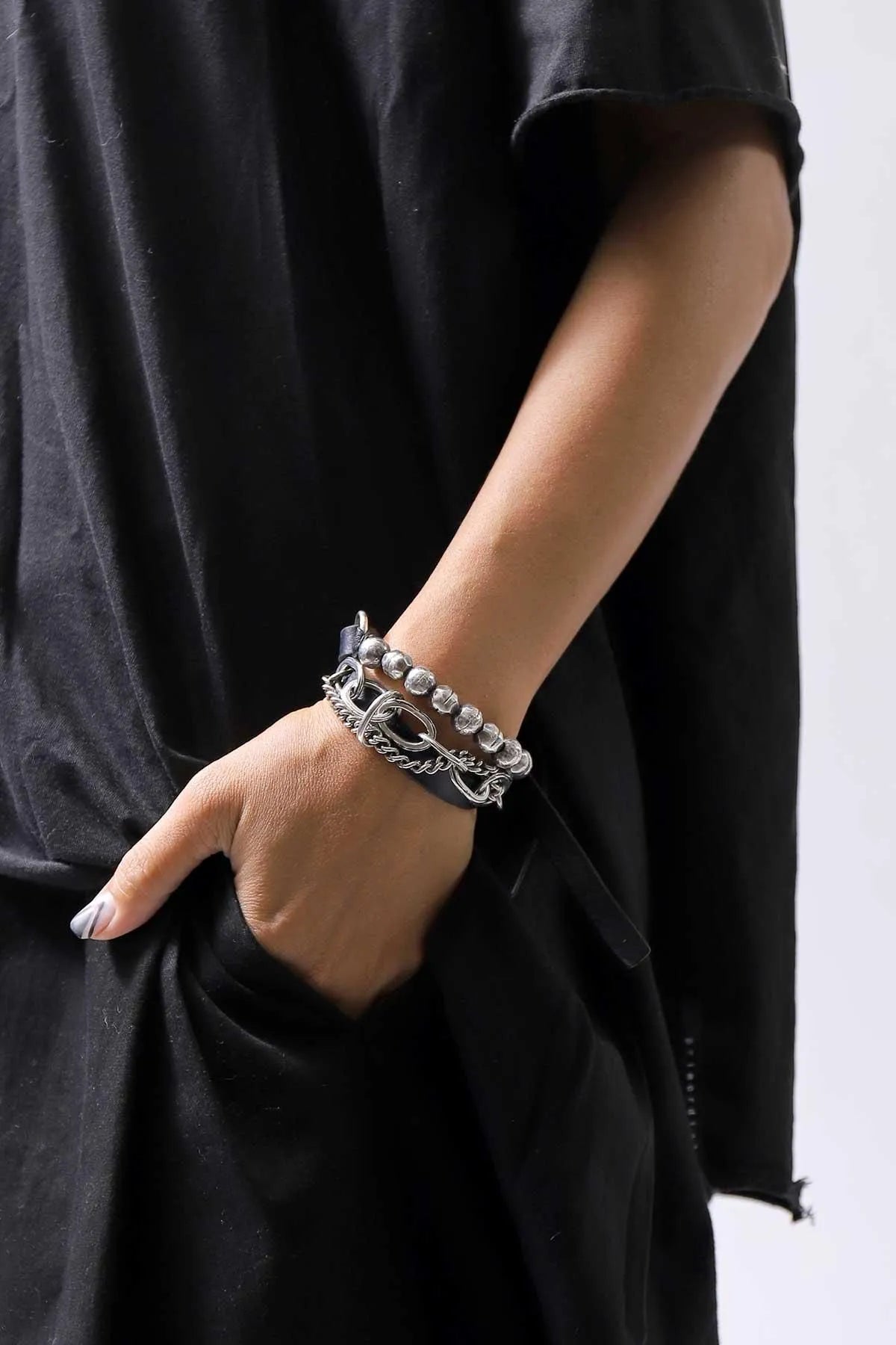 【GOTI】 SILVER STONE BALL&LEATHER BRACELET_BR2207
