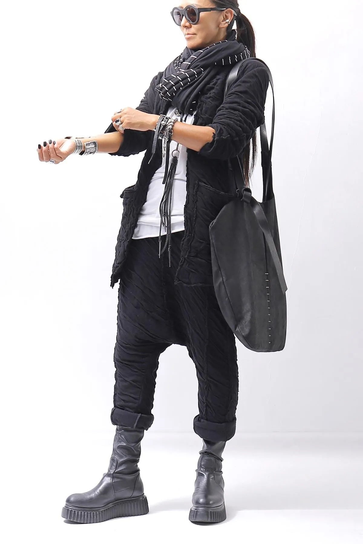 【AGL】 STRETCH LEATHER SNEAKER BOOTS MIDI STRETCH