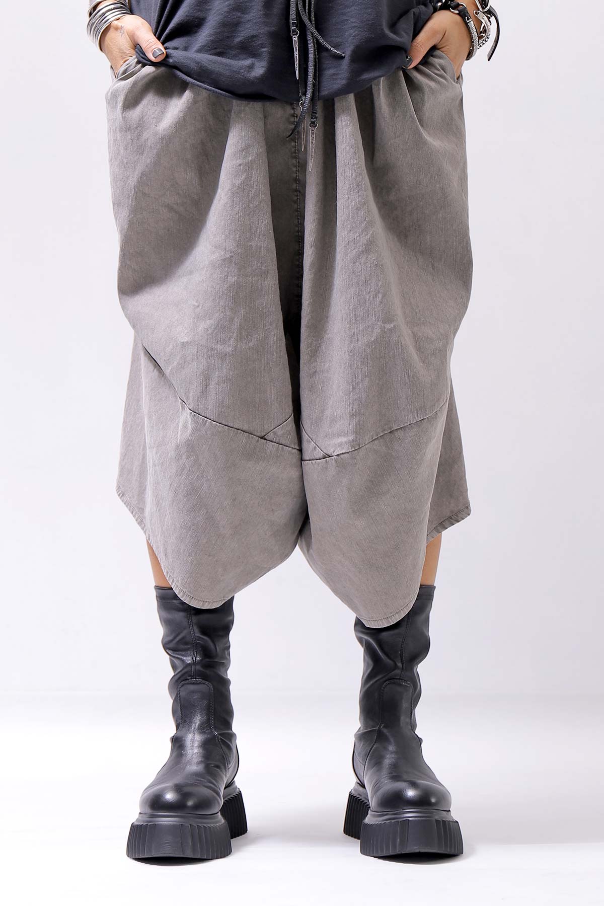 【AGL】 STRETCH LEATHER SNEAKER BOOTS MIDI STRETCH