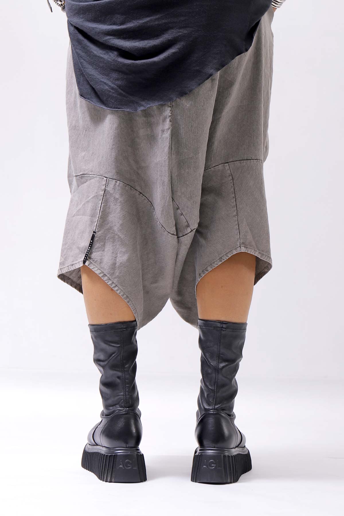 【AGL】 STRETCH LEATHER SNEAKER BOOTS MIDI STRETCH