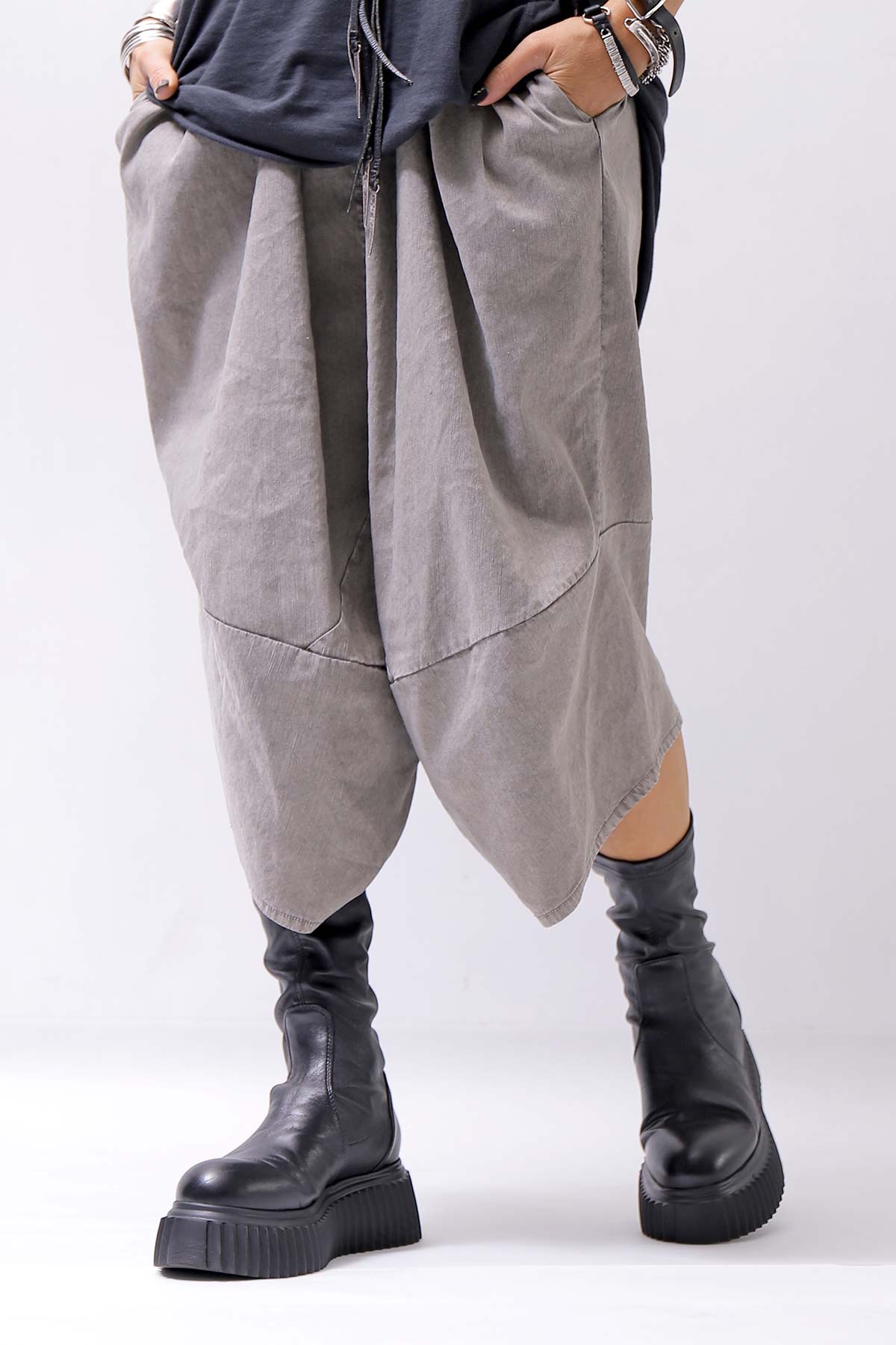 【AGL】 STRETCH LEATHER SNEAKER BOOTS MIDI STRETCH