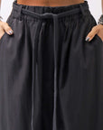 【studio b3】 UNISEX LIGHT COTTON EASY BOX PANTS NB2123_BLACK