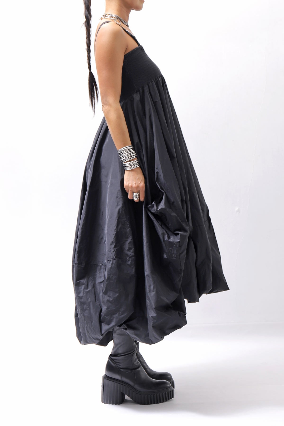 【PLÜ】 MULTIWAY SHAPE MEMORY SKIRT DRESS 4045_BLACK