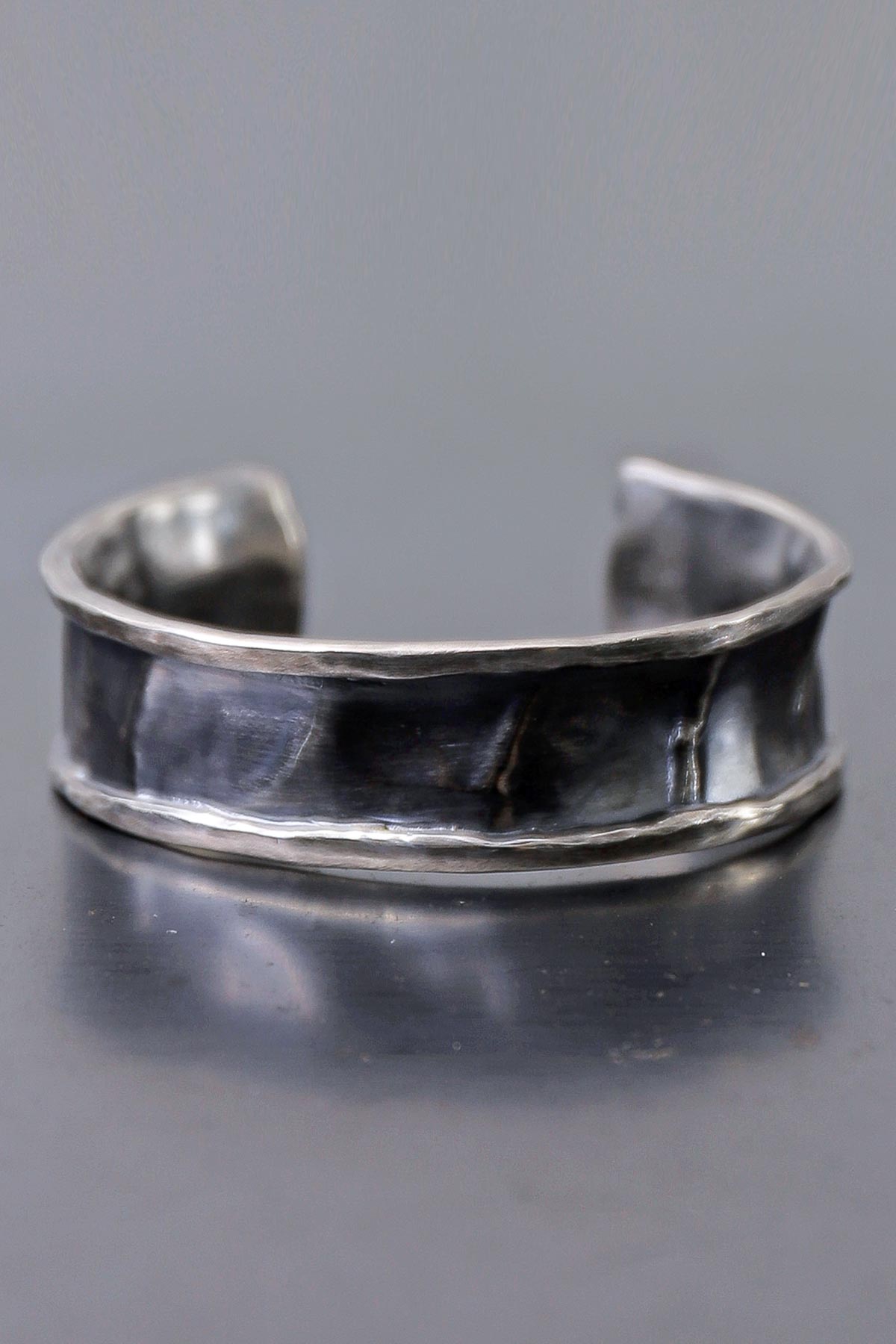 【Rusty Thought】 FOLDS BANGLE_MEDIUM