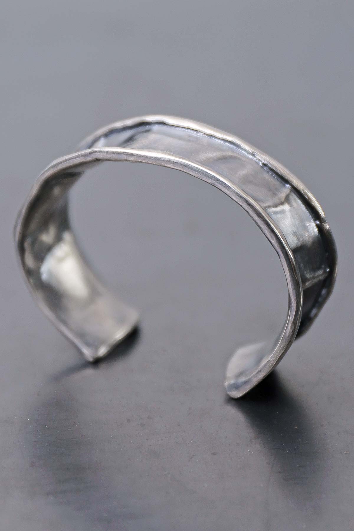 【Rusty Thought】 FOLDS BANGLE_MEDIUM