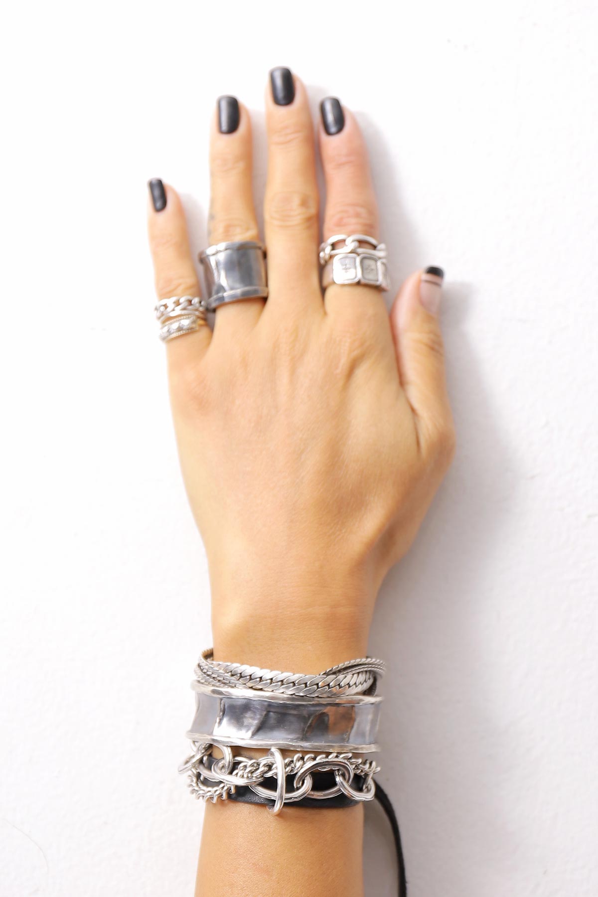 【Rusty Thought】 FOLDS BANGLE_MEDIUM