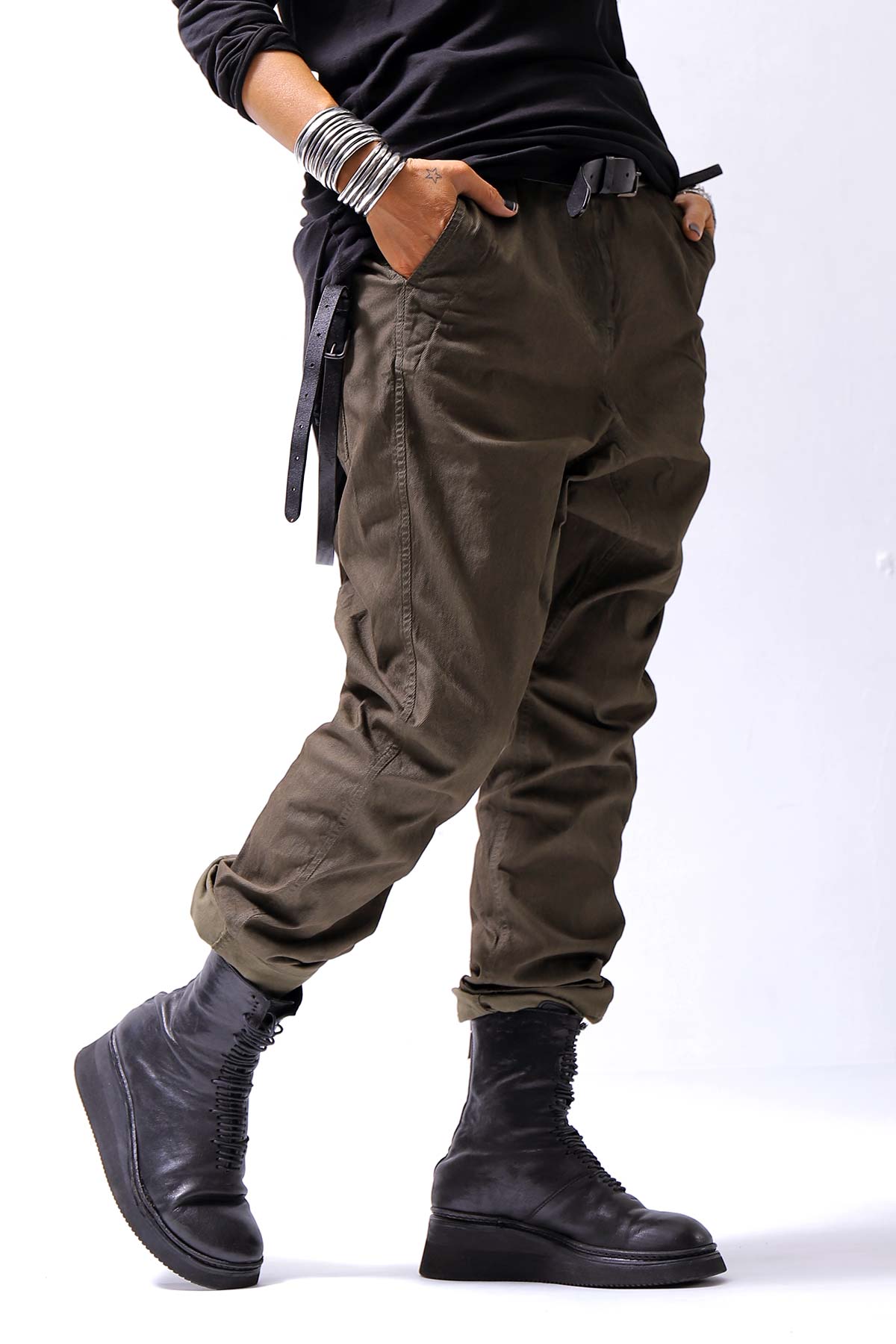 【RUNDHOLZ】 UNISEX ICONIC COTTON SARROUEL PANTS 260 0111_KHAKI CLOUD