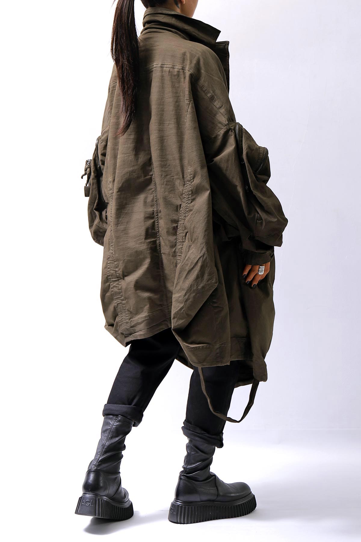 【RUNDHOLZ】 UNISEX DESIGN POCKET BLOUSON COAT 260 1208_KHAKI CLOUD