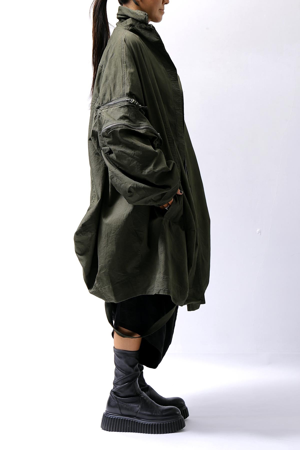 【RUNDHOLZ】 UNISEX DESIGN POCKET BLOUSON COAT 260 1208_OLIVE CLOUD