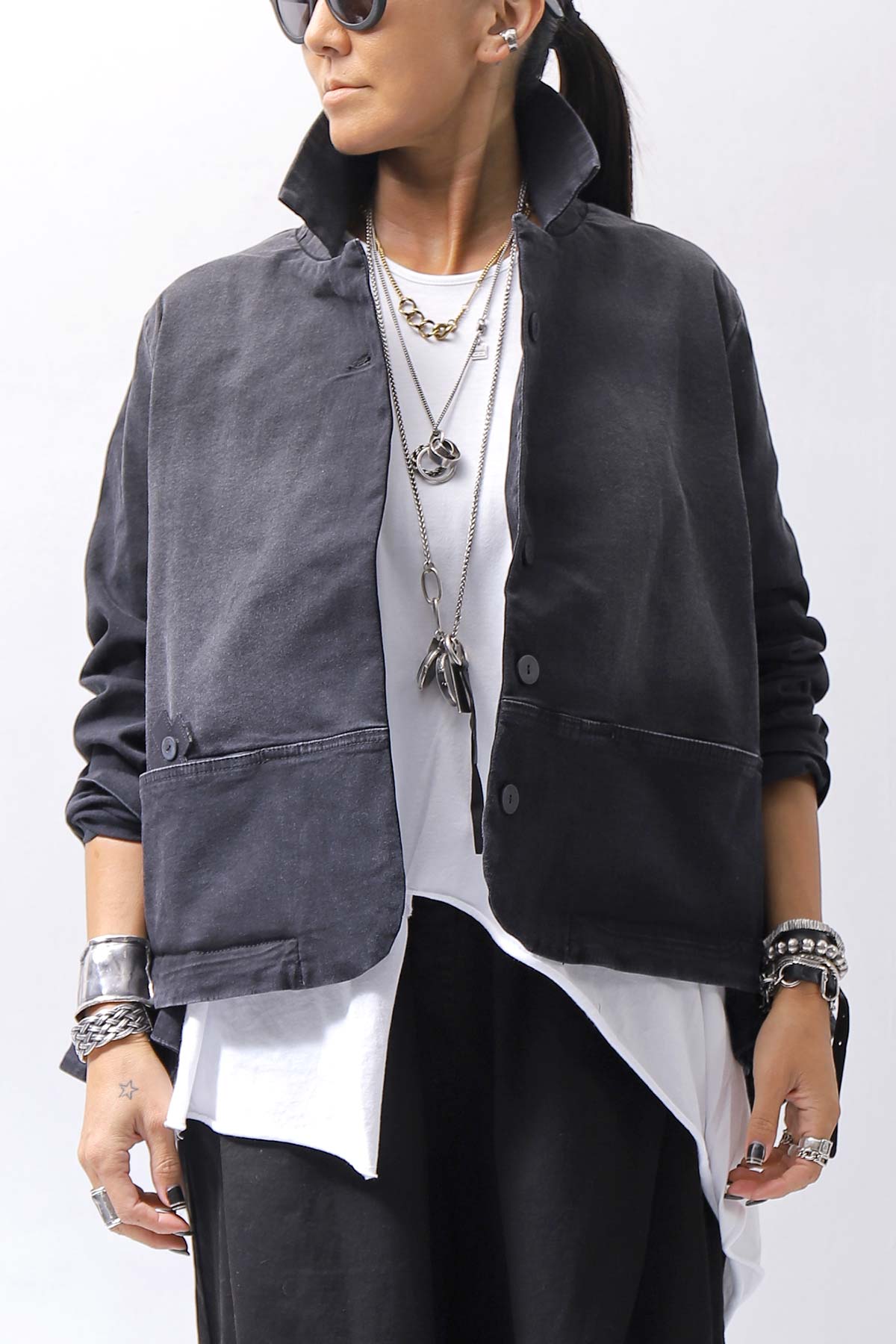 【PLÜ】 SUPER STRETCH COTTON DENIM WIDE SHORT JACKET PL17J_BLACK WASH
