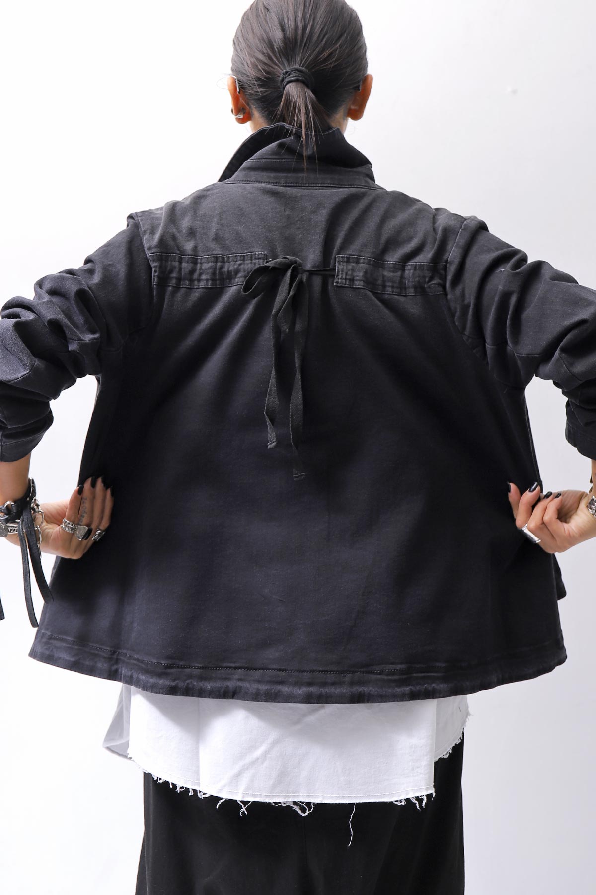 【PLÜ】 SUPER STRETCH COTTON DENIM WIDE SHORT JACKET PL17J_BLACK WASH