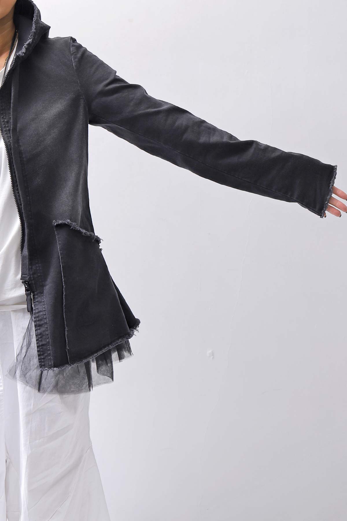 【PLÜ】 SUPER STRETCH COTTON DENIM HOODIE TULLE JACKET PL19_BLACK WASH
