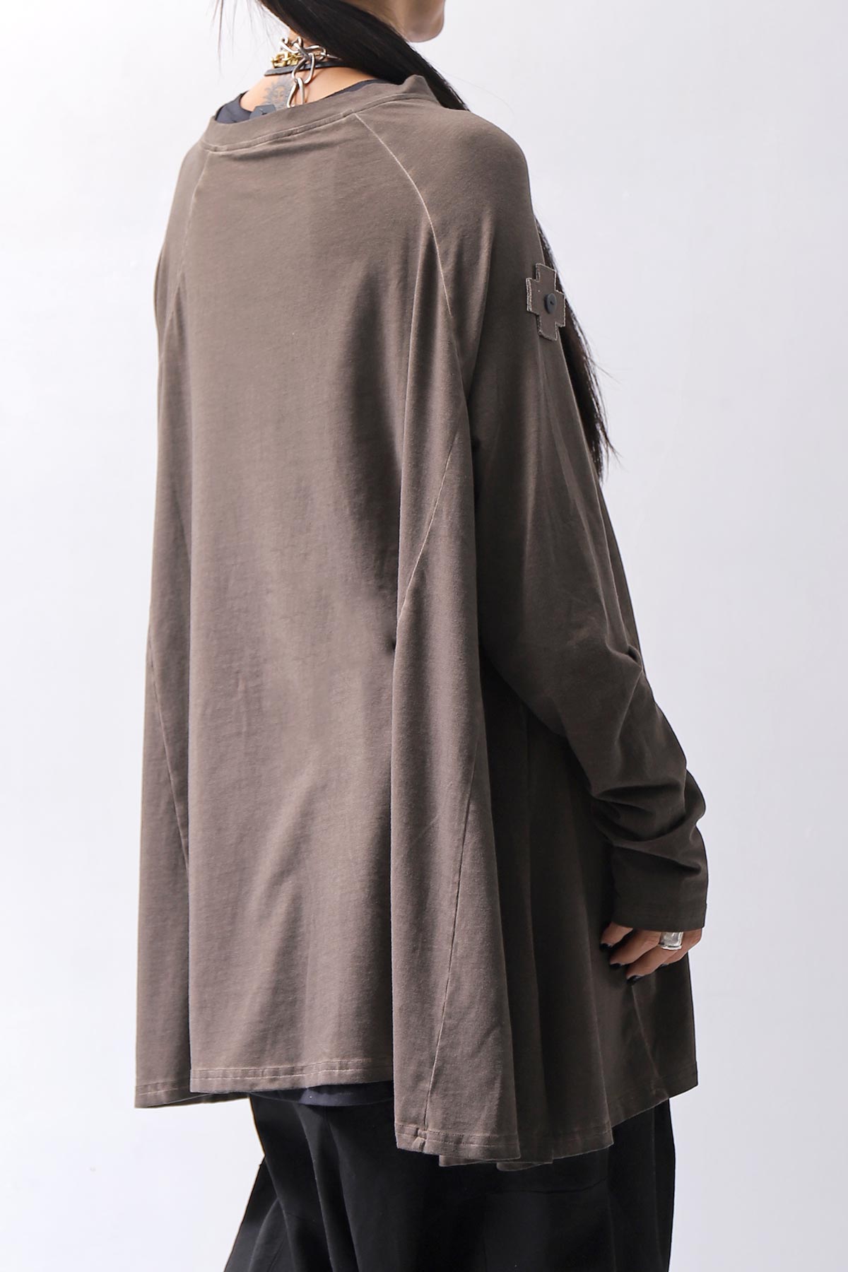 【PLÜ】 COTTON STRETCH TOP PL17T_CHOCOLATE