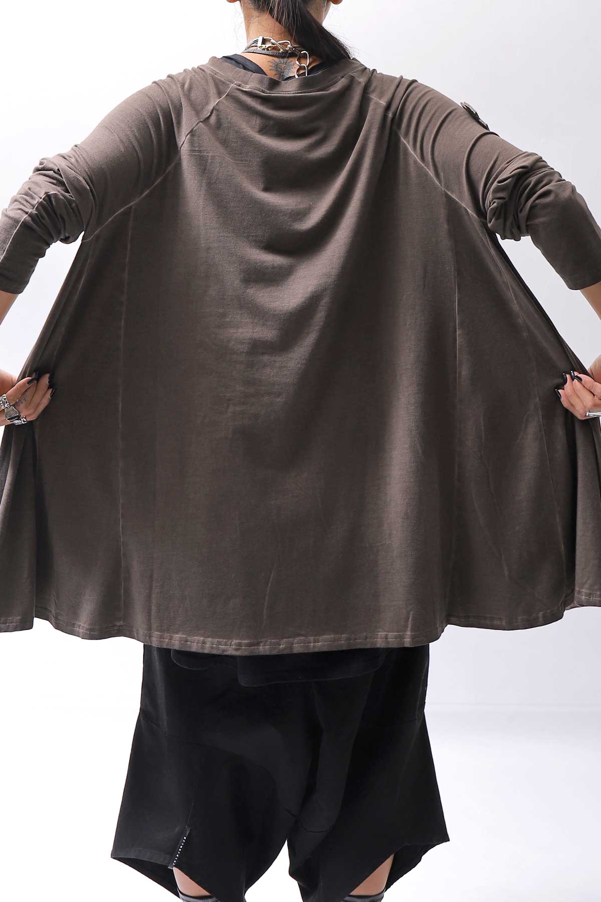 【PLÜ】 COTTON STRETCH TOP PL17T_CHOCOLATE