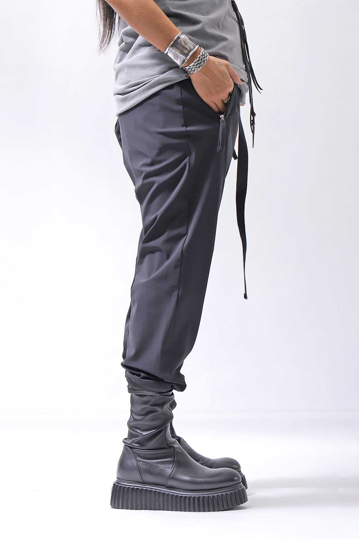 【thom/krom】 UNISEX SUPER STRETCH NYLON RIB PANTS MP29_BLACK