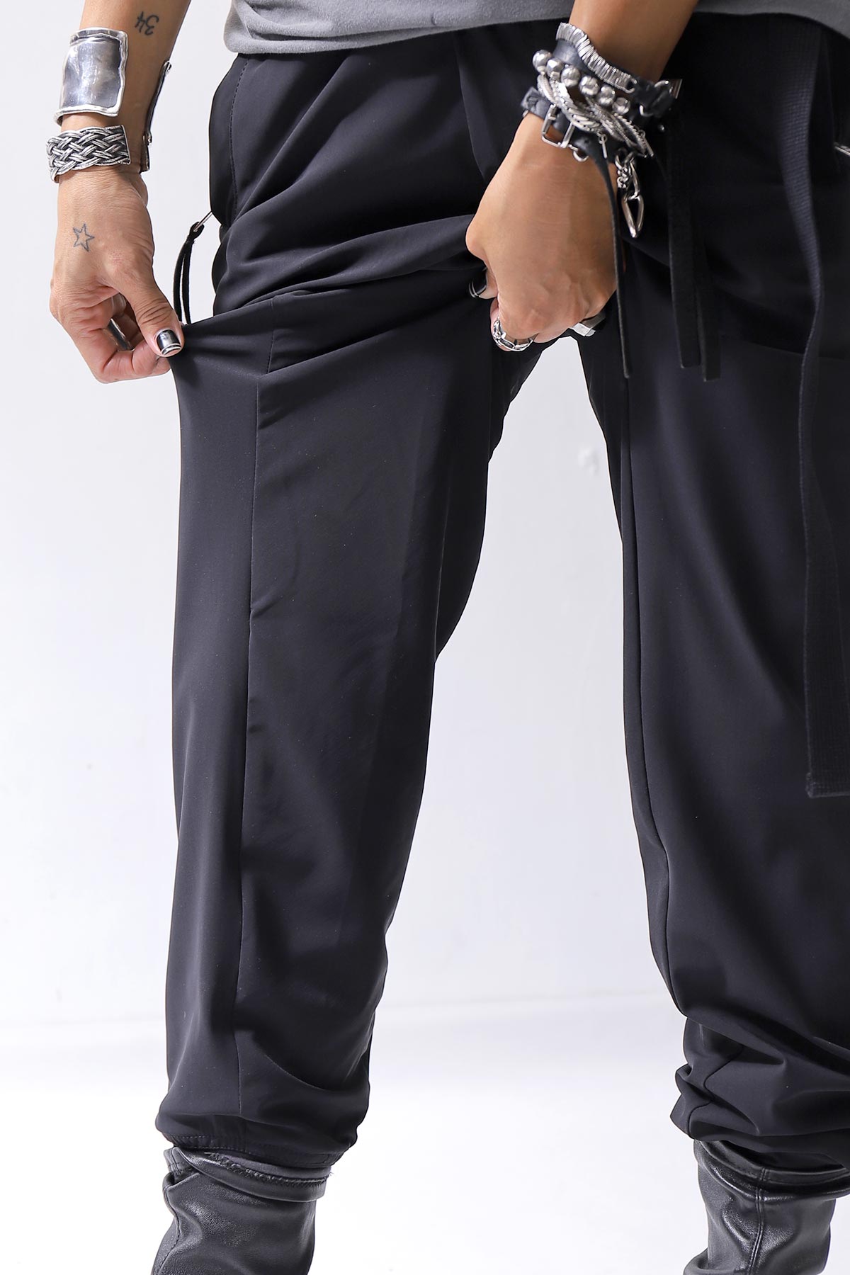【thom/krom】 UNISEX SUPER STRETCH NYLON RIB PANTS MP29_BLACK