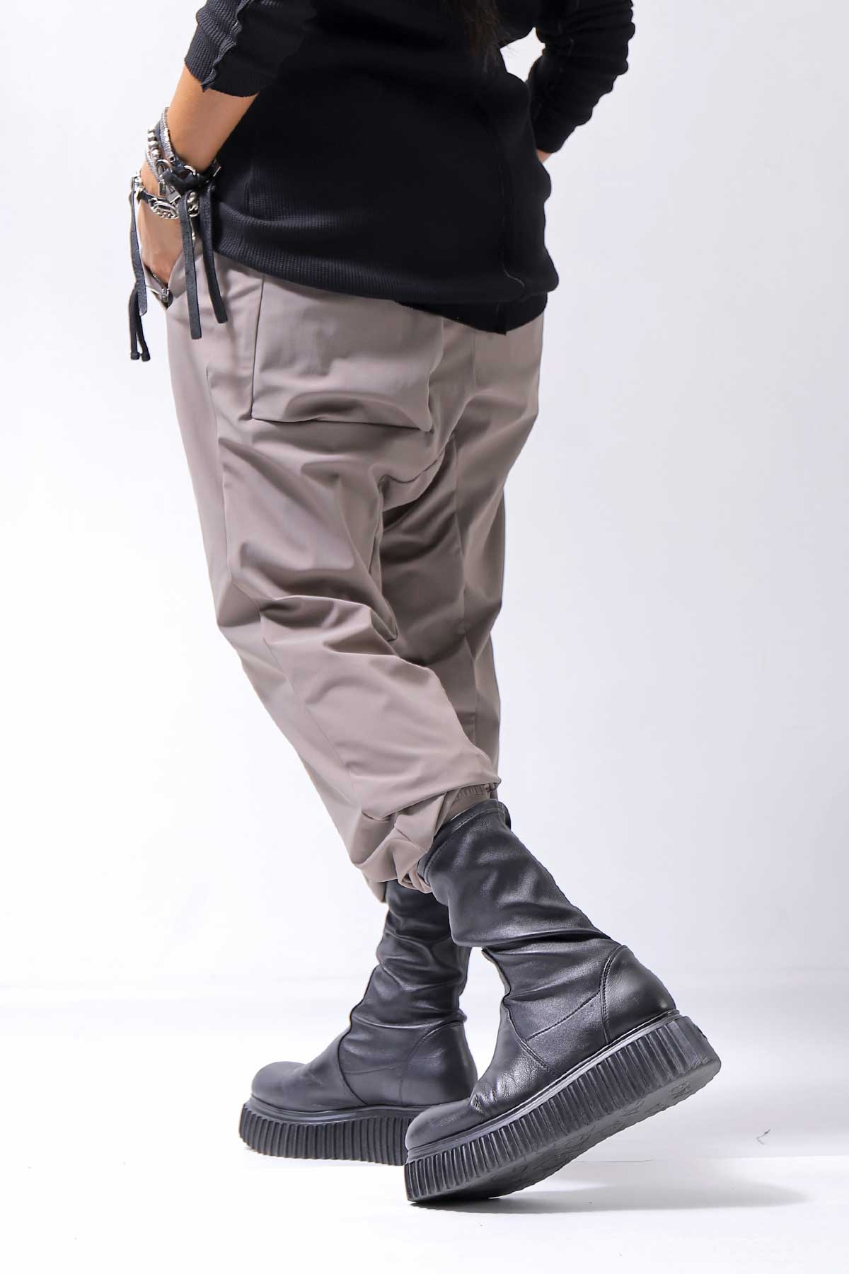 【thom/krom】 UNISEX SUPER STRETCH NYLON RIB PANTS MP29_EARTH BROWN