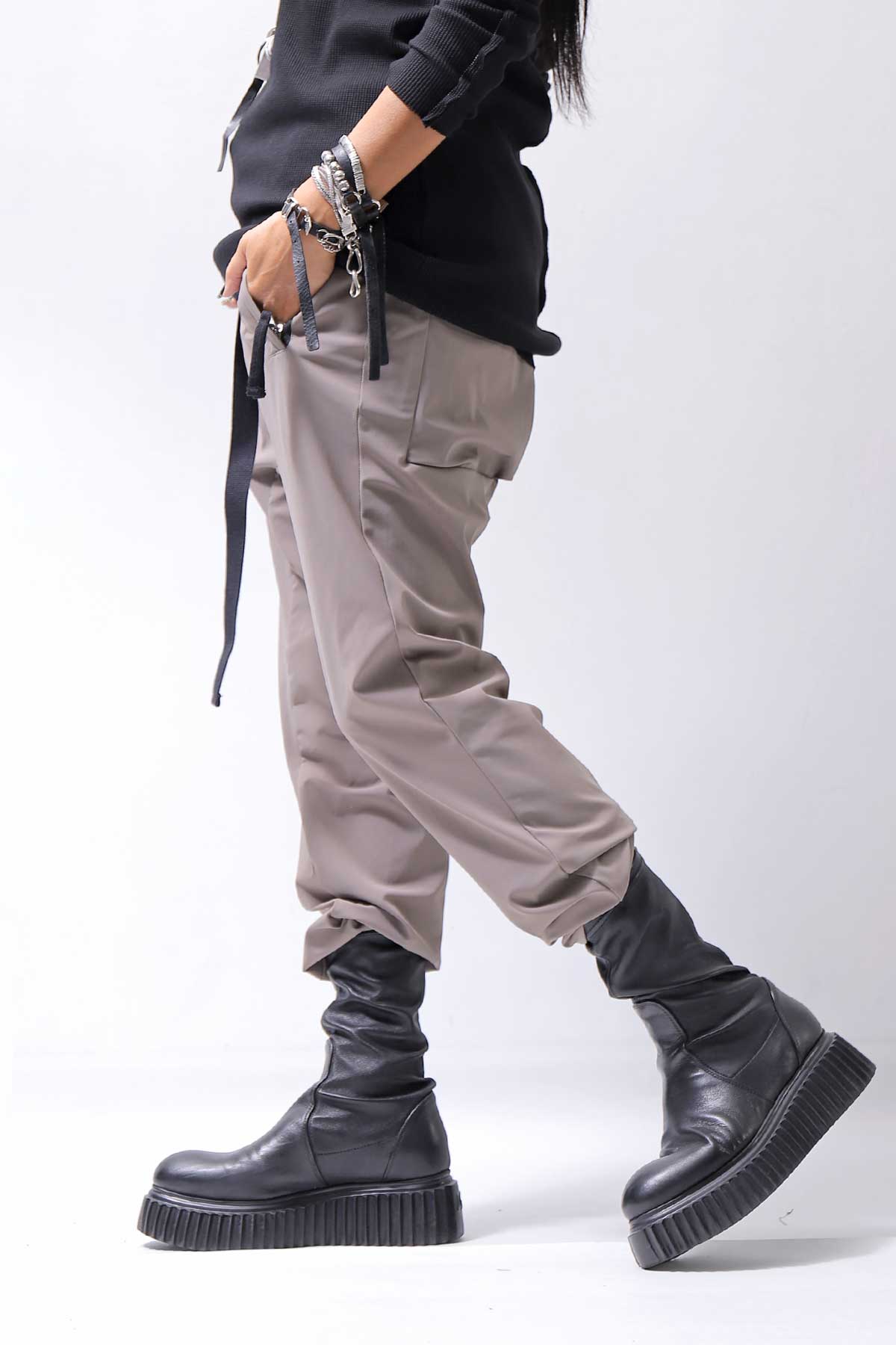 【thom/krom】 UNISEX SUPER STRETCH NYLON RIB PANTS MP29_EARTH BROWN