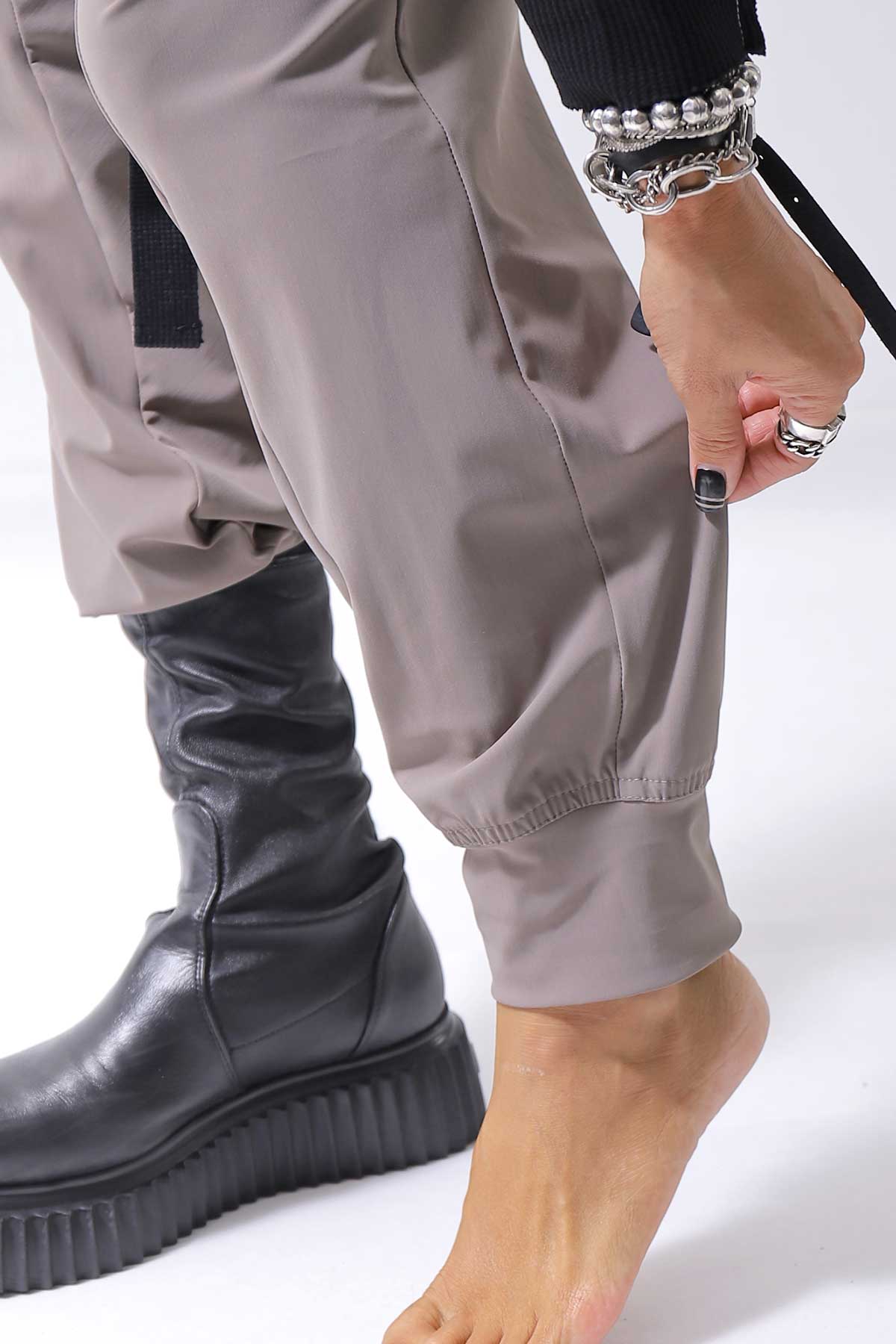 【thom/krom】 UNISEX SUPER STRETCH NYLON RIB PANTS MP29_EARTH BROWN