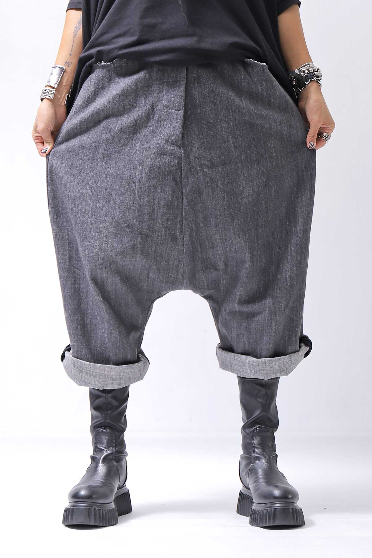 【studio b3】 UNISEX COTTON DENIM BOX SALLOUEL PANTS MPB1830_MARENGO(GREY WASH)