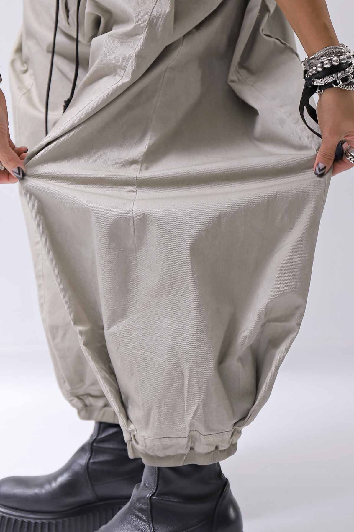 【RUNDHOLZ】 UNISEX SIDE TUCK ICONIC COTTON PANTS_SAND CLOUD