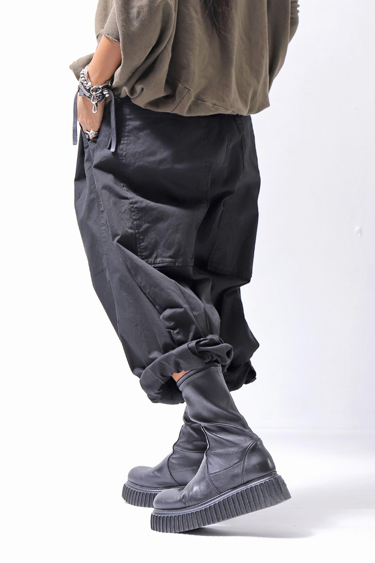 【RUNDHOLZ】 UNISEX SIDE TUCK ICONIC COTTON PANTS_BLACK