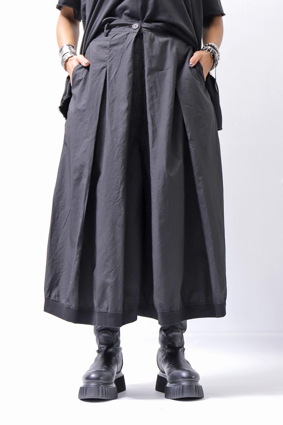 【RUNDHOLZ】 FRONT TUCK WIDE COTTON PANTS_BLACK