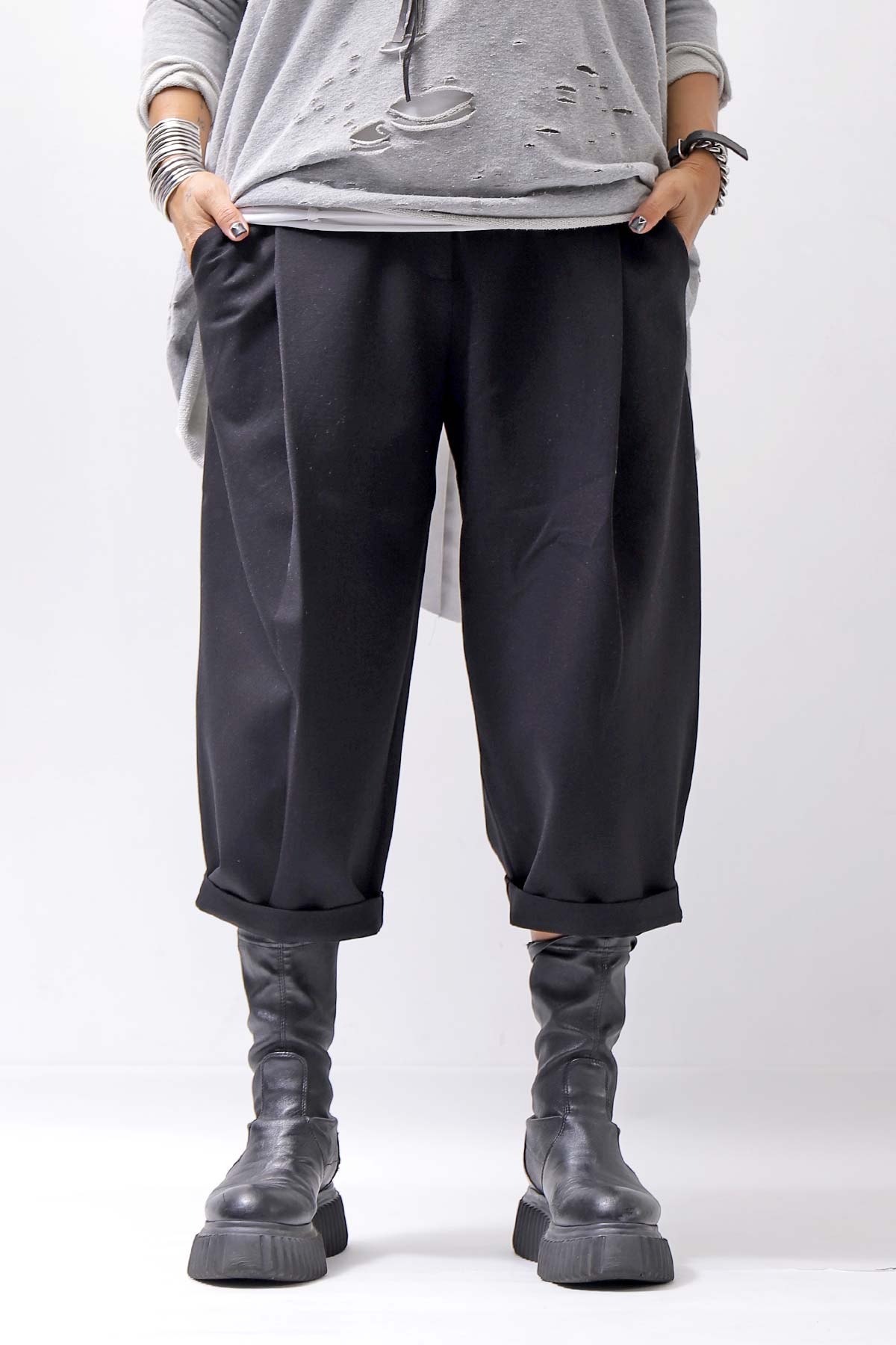 【NOSTRASANTISSIMA】 UNISEX STRETCH FRONT TUCK PANTS P118_BLACK