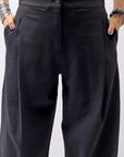 【NOSTRASANTISSIMA】 UNISEX STRETCH FRONT TUCK PANTS P118_BLACK