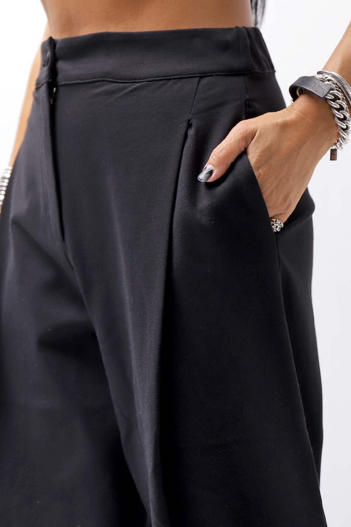 【NOSTRASANTISSIMA】 UNISEX STRETCH FRONT TUCK PANTS P118_BLACK