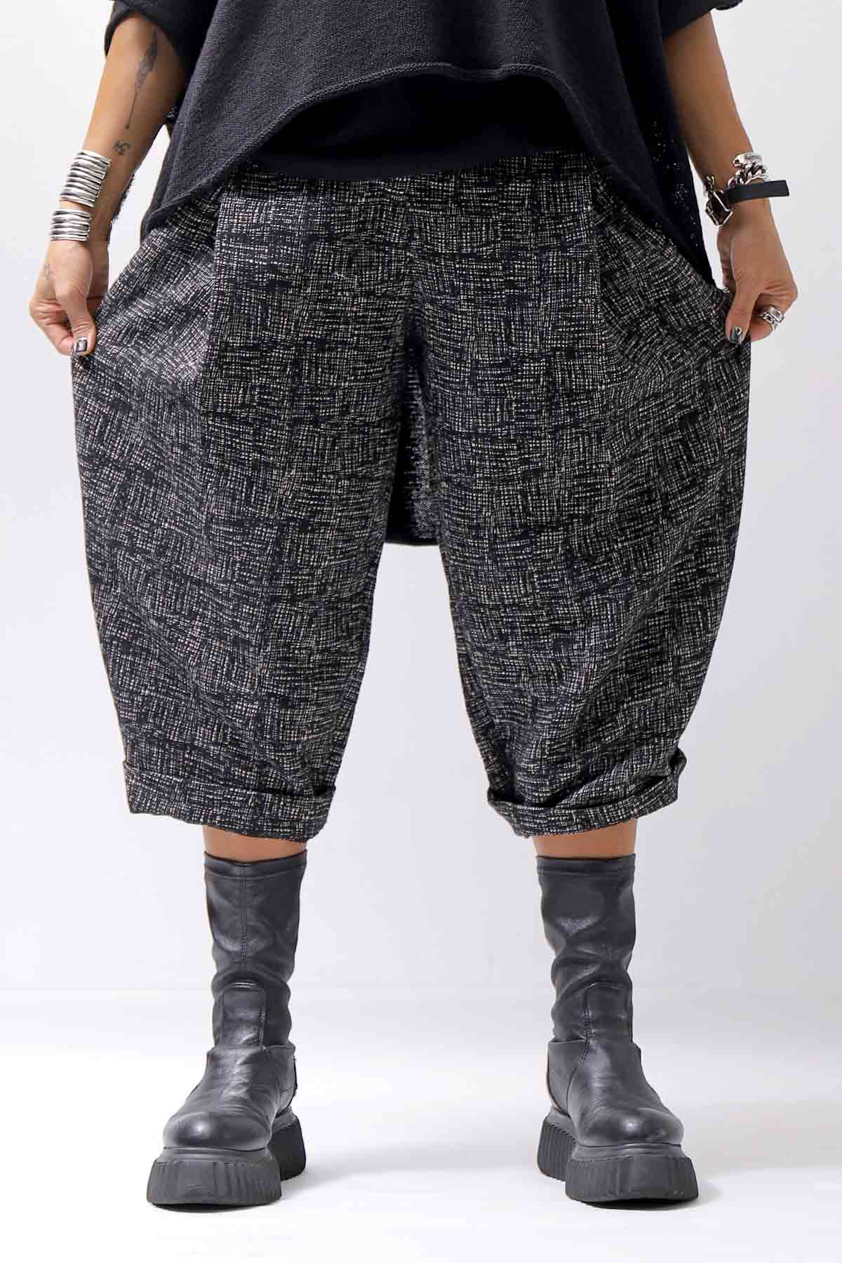 【NOSTRASANTISSIMA】 UNISEX TWEED FRONT TUCK PANTS P118_TWEED BLACK
