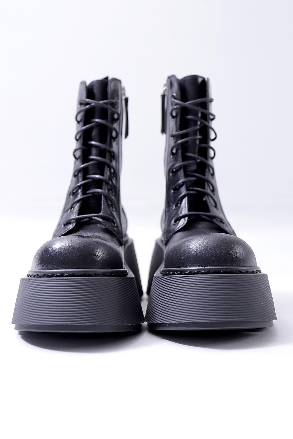 【VIC MATIE】 PLATFORM LACE-UP BOOTS 7700D