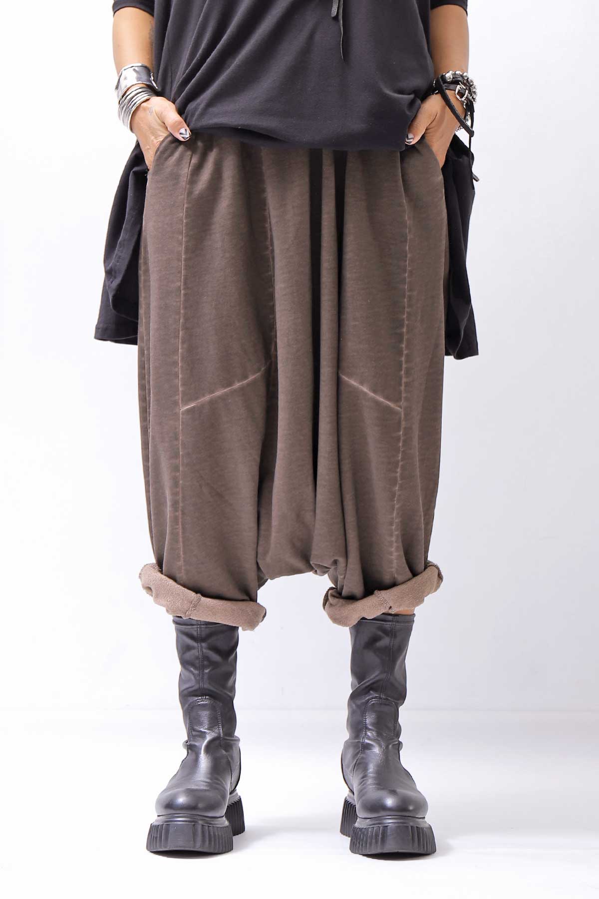 【PLÜ】 UNISEX COTTON SWEAT WIDE SARROUEL PANTS PL16P_CHOCOLATE