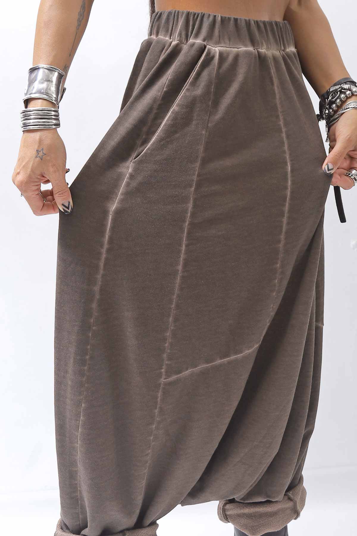 【PLÜ】 UNISEX COTTON SWEAT WIDE SARROUEL PANTS PL16P_CHOCOLATE