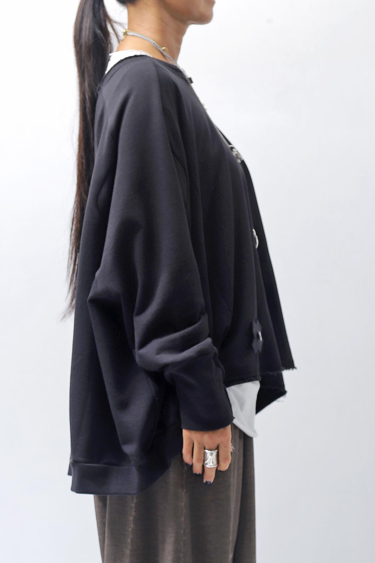 【PLÜ】 UNISEX COTTON SWEAT WIDE SHORT TOP PL8_BLACK