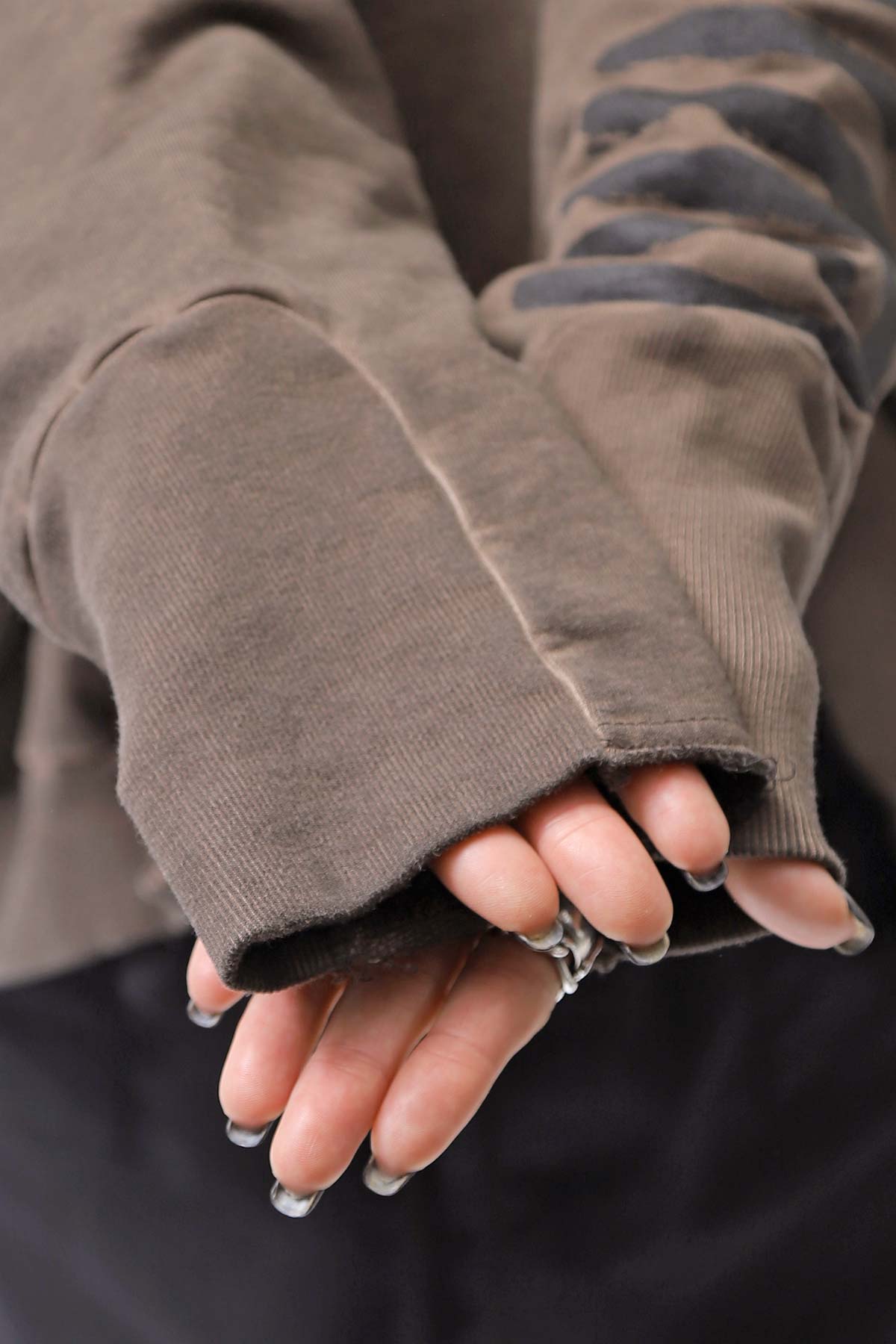 【PLÜ】 UNISEX COTTON SWEAT WIDE SHORT TOP PL8_CHOCOLATE