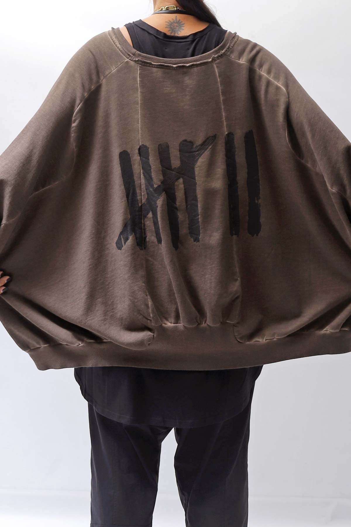 【PLÜ】 UNISEX COTTON SWEAT WIDE SHORT TOP PL8_CHOCOLATE