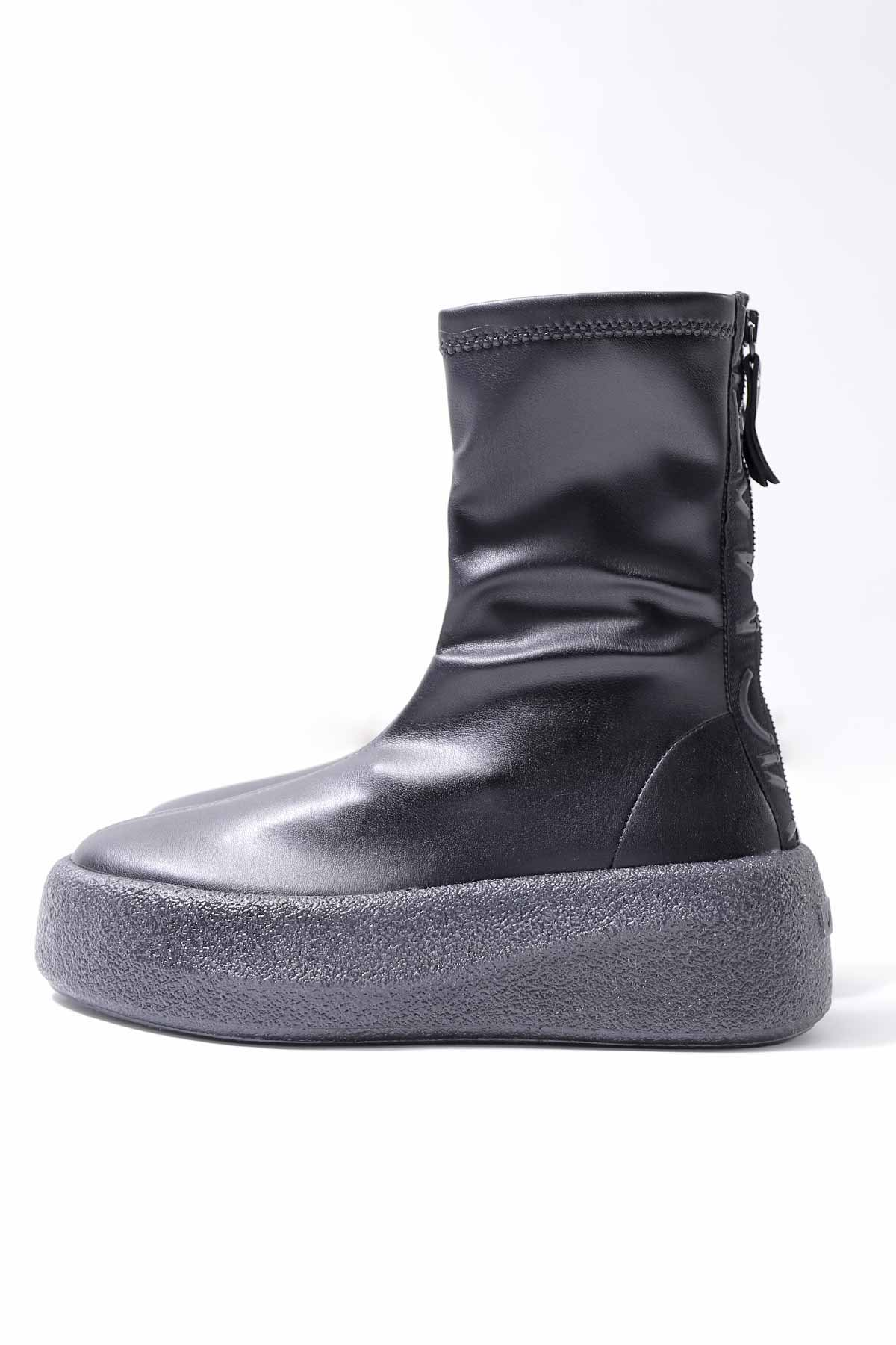 【VIC MATIE】 ECO STRETCH LEATHER SNEAKER BOOTS 2310D_BLACK