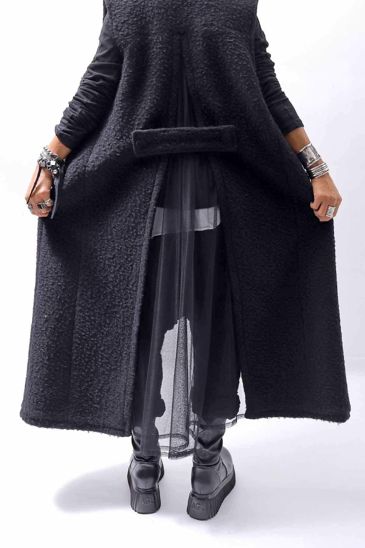 【NOSTRASANTISSIMA】 CASENTINO & TULLE GILET J106_BLACK