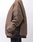 【PLÜ】 LIGHT BOMBER JACKET PL14_CHOCOLATE