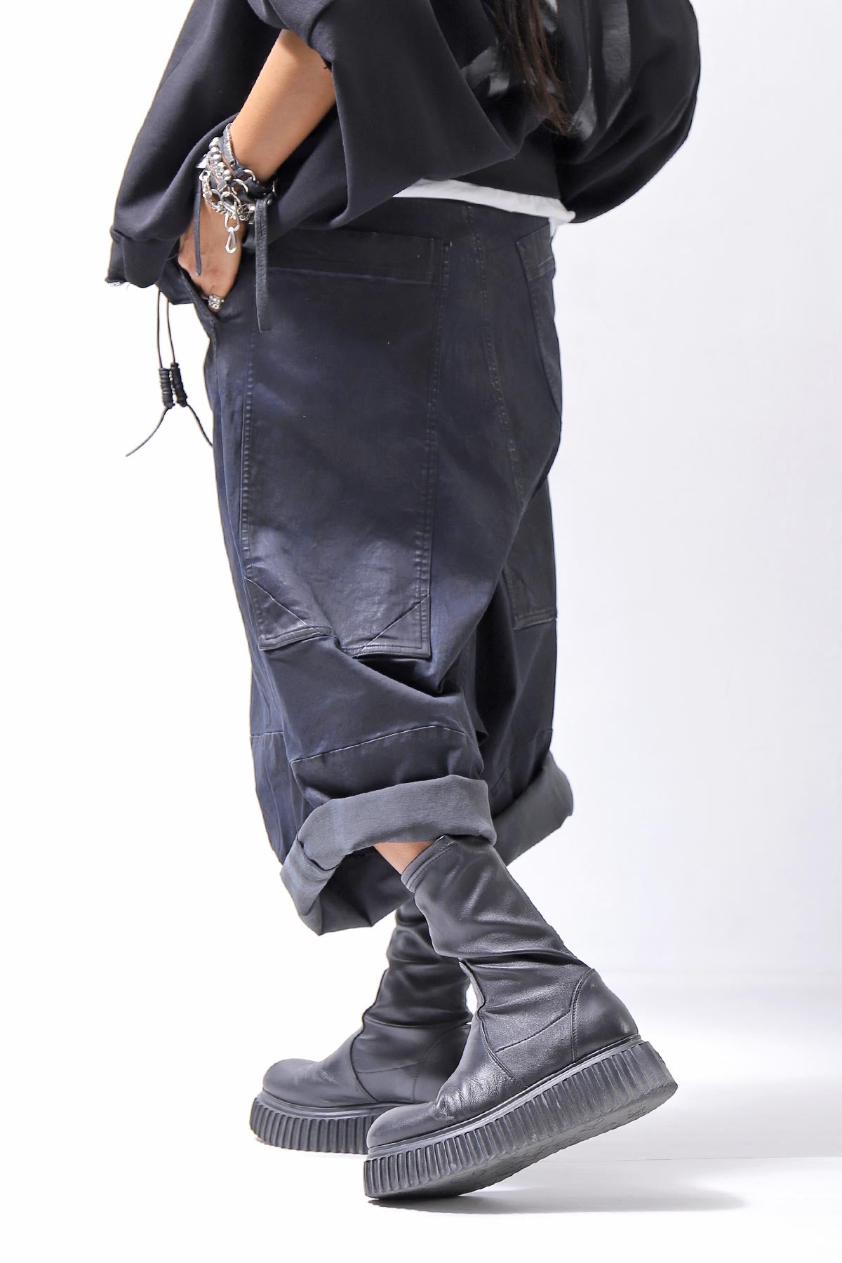 【RUNDHOLZ】 DENIM GLOSS WIDE SARRUEL PANTS 206_INDIGO BLACK GLOSS