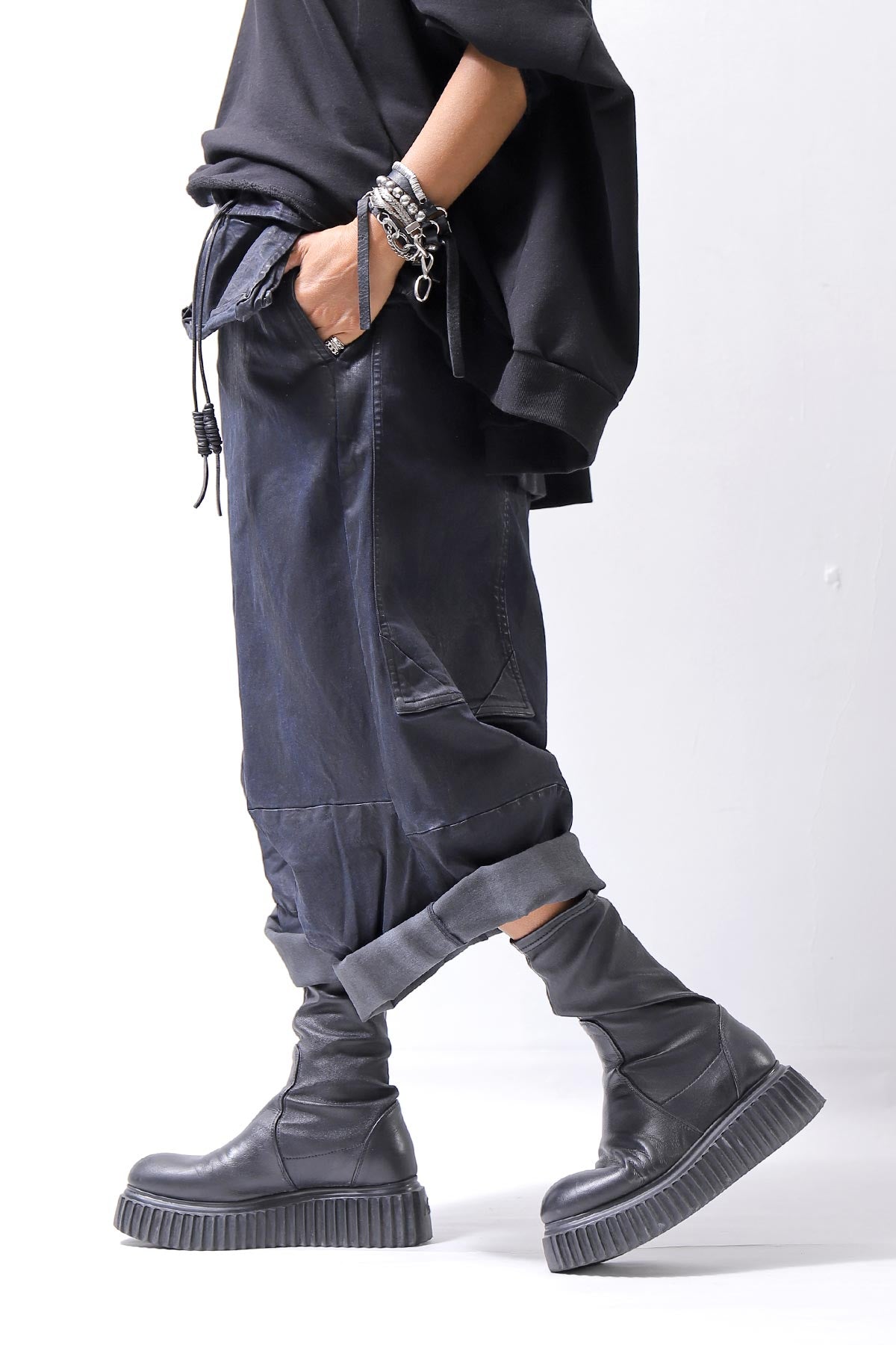 【RUNDHOLZ】 DENIM GLOSS WIDE SARRUEL PANTS 206_INDIGO BLACK GLOSS