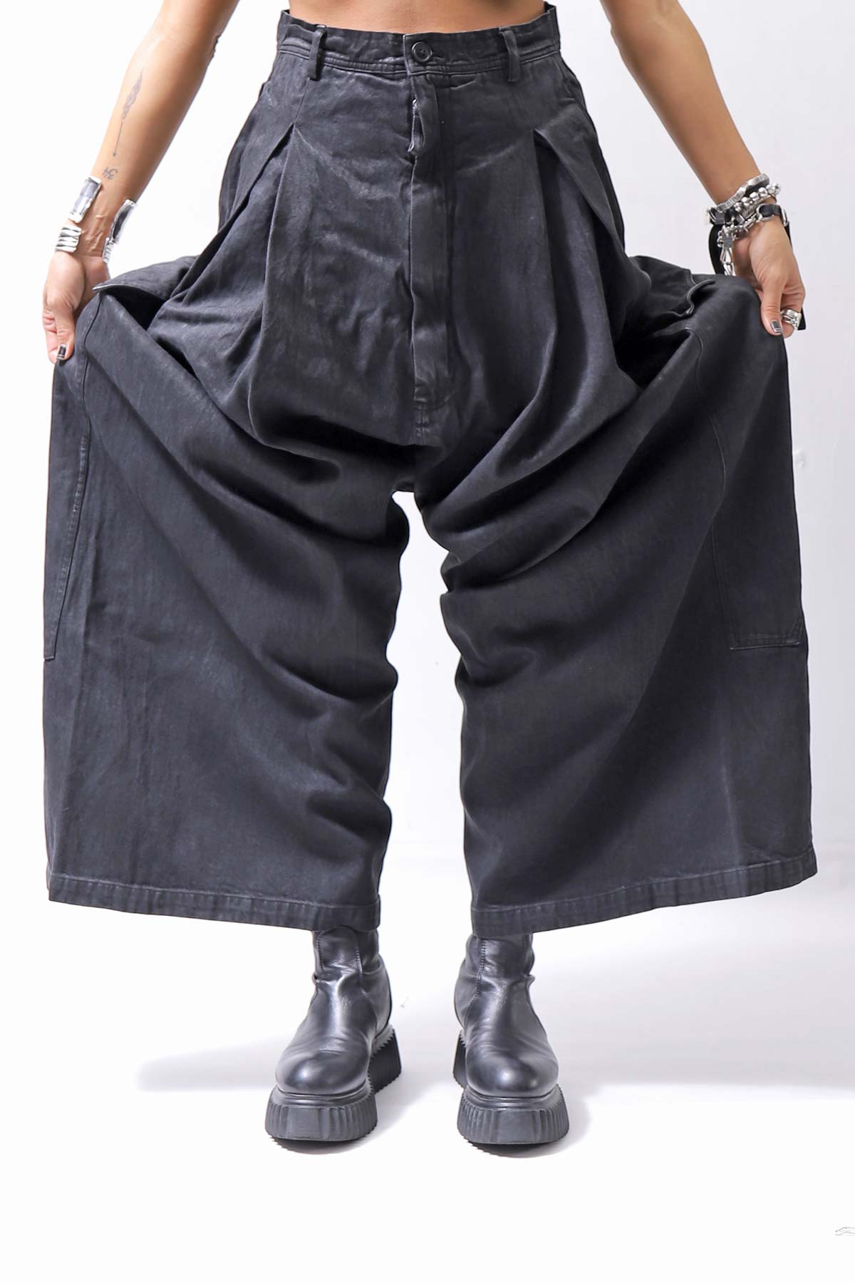 【RUNDHOLZ】 DENIM GLOSS BAGGY PANTS 103_BLACK GLOSS