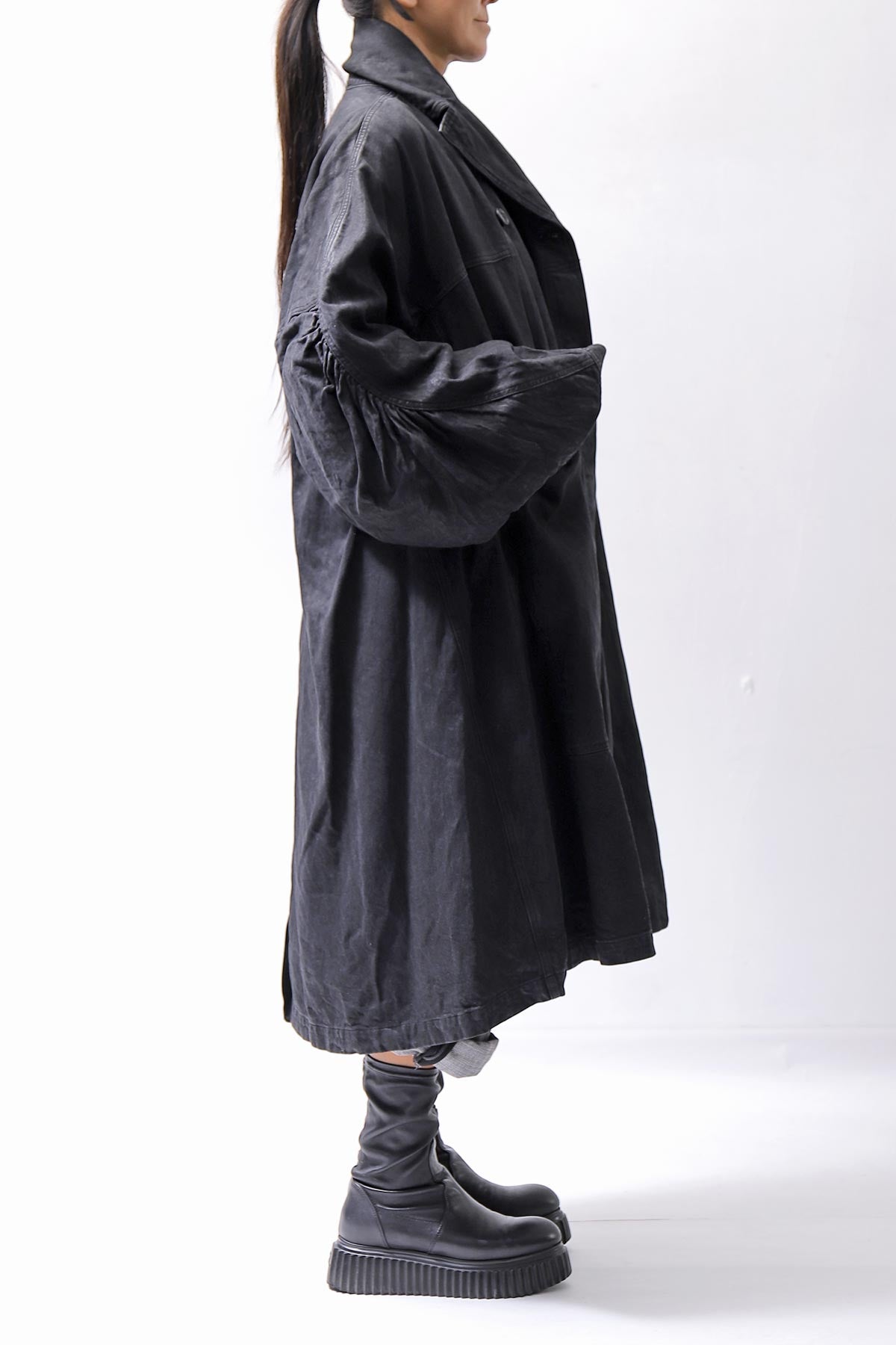 【RUNDHOLZ】 DENIM GLOSS OVERSIZED LIGHT COAT 103_BLACK GLOSS