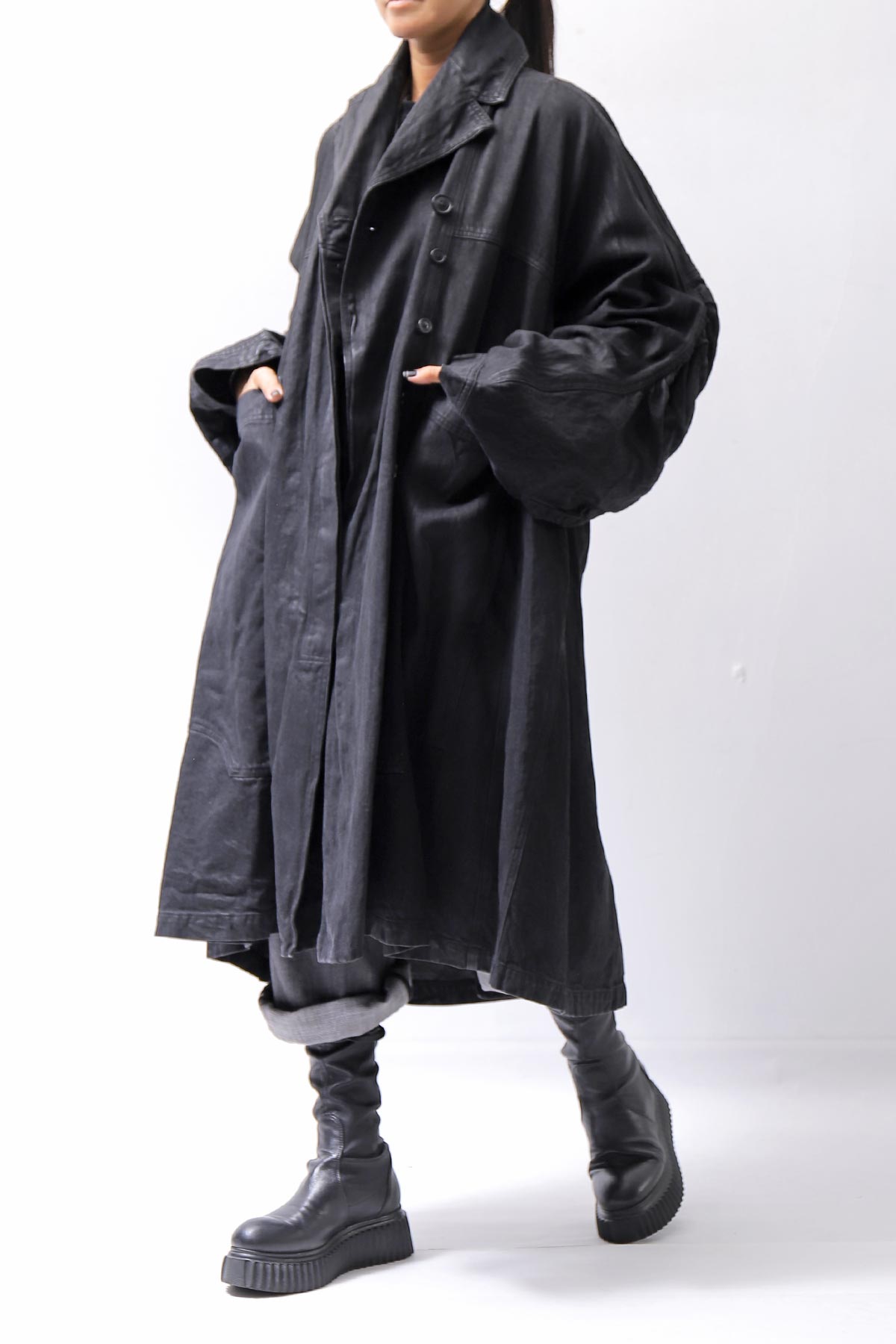【RUNDHOLZ】 DENIM GLOSS OVERSIZED LIGHT COAT 103_BLACK GLOSS
