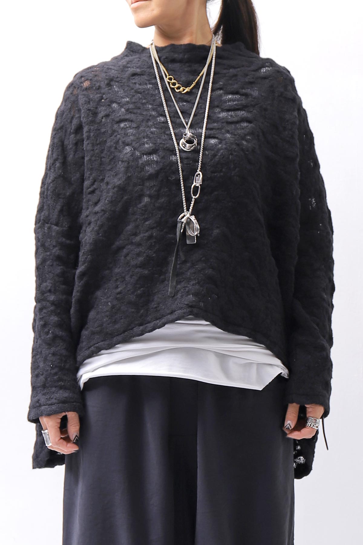 【NOSTRASANTISSIMA】 ASYMMETRY JACQUARD KNIT TOP M114_BLACK