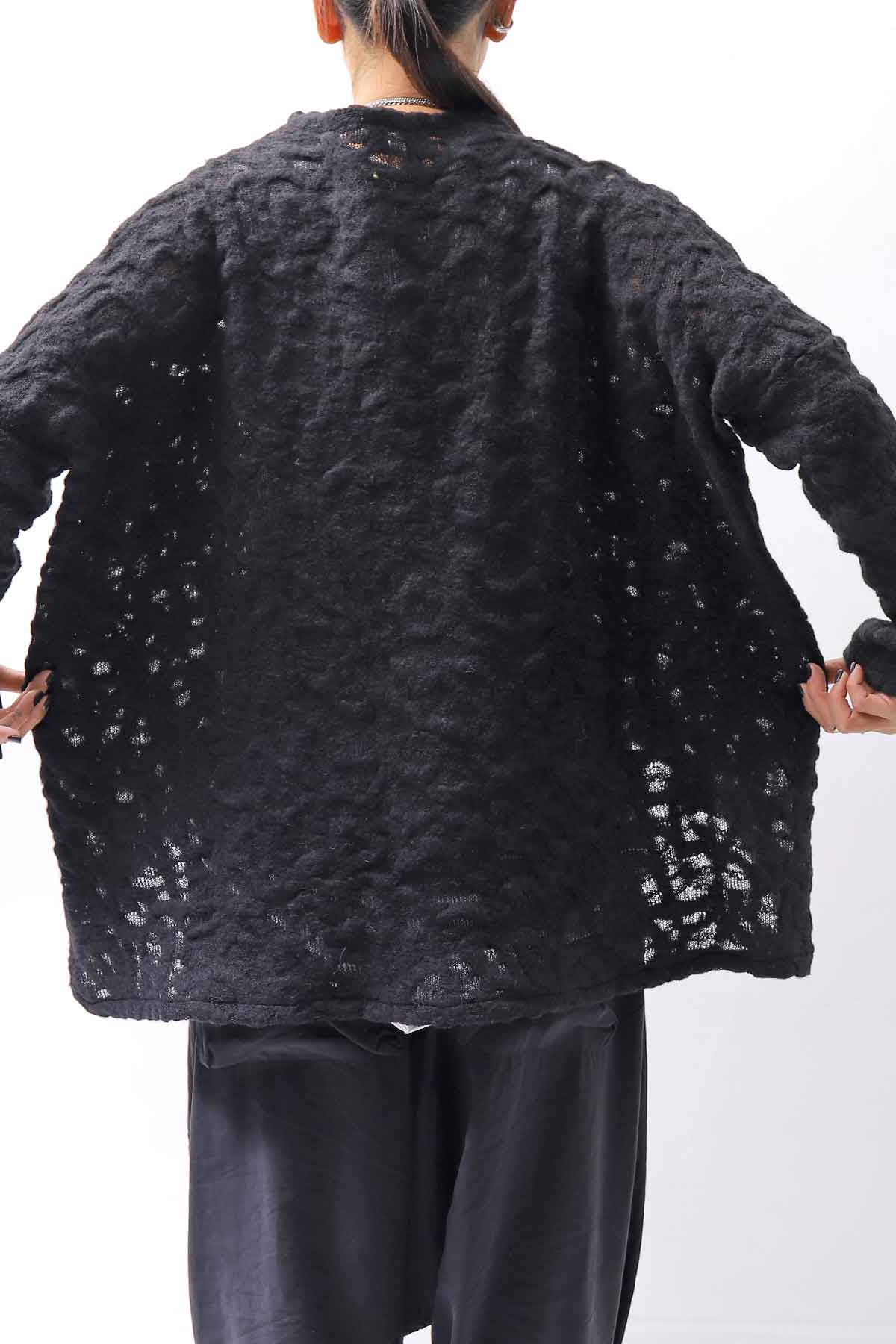 【NOSTRASANTISSIMA】 ASYMMETRY JACQUARD KNIT TOP M114_BLACK