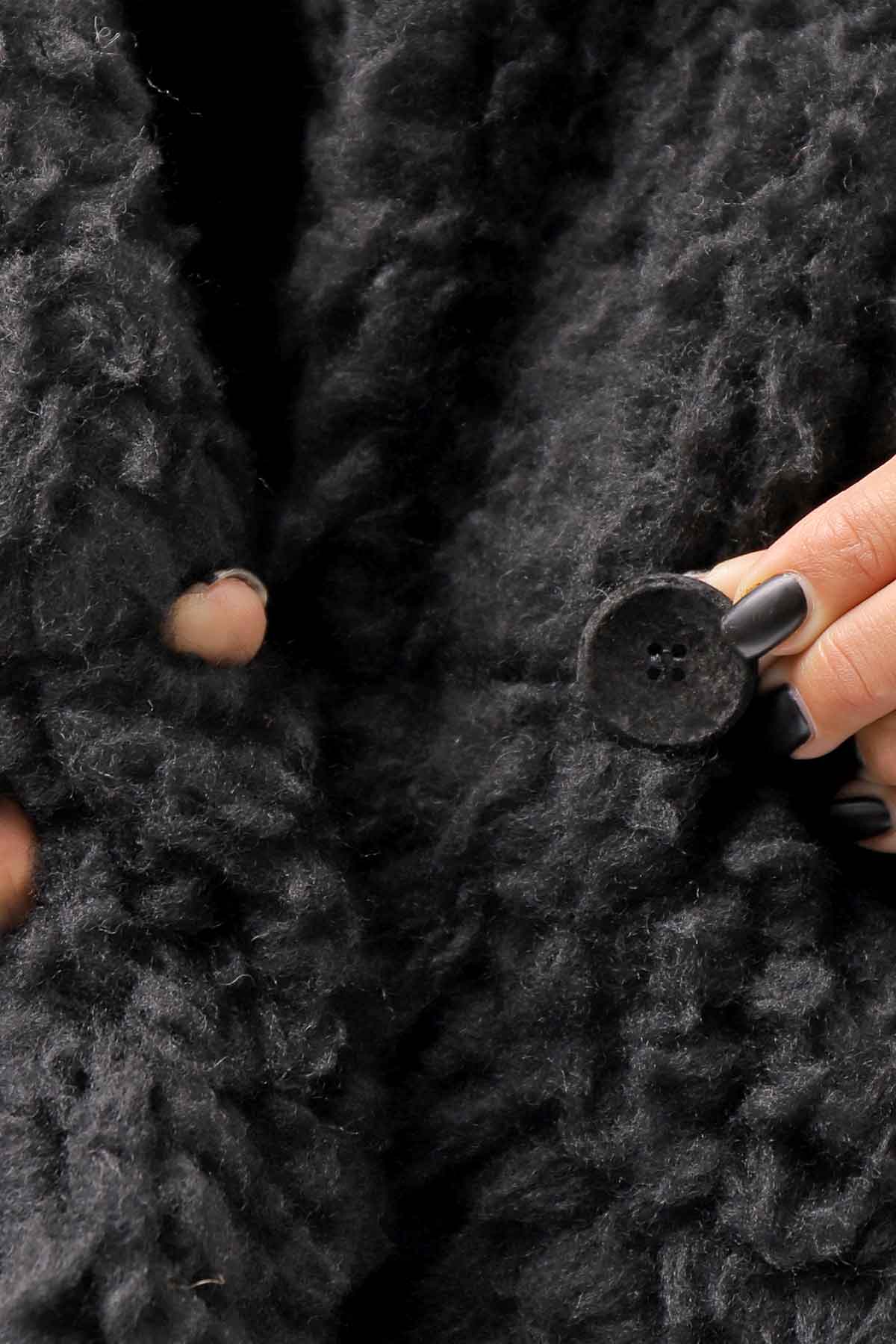 【NOSTRASANTISSIMA】 UNISEX OVERSIZED COCOON VIRGIN WOOL BOA KNIT CARDIGAN_BLACK